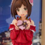 Descubre el apasionante mundo de Estatua Miku Maekawa Bonus Edition.