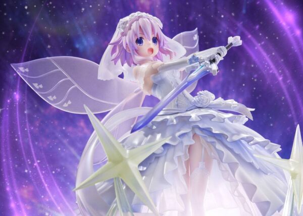 Descubre el apasionante mundo de Estatua Neptune Little Purple.