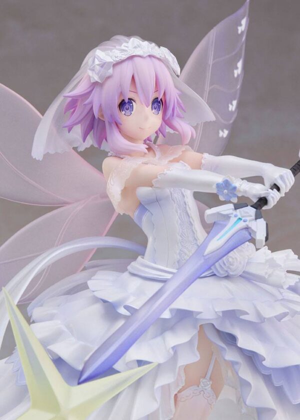 Descubre el apasionante mundo de Estatua Neptune Little Purple.