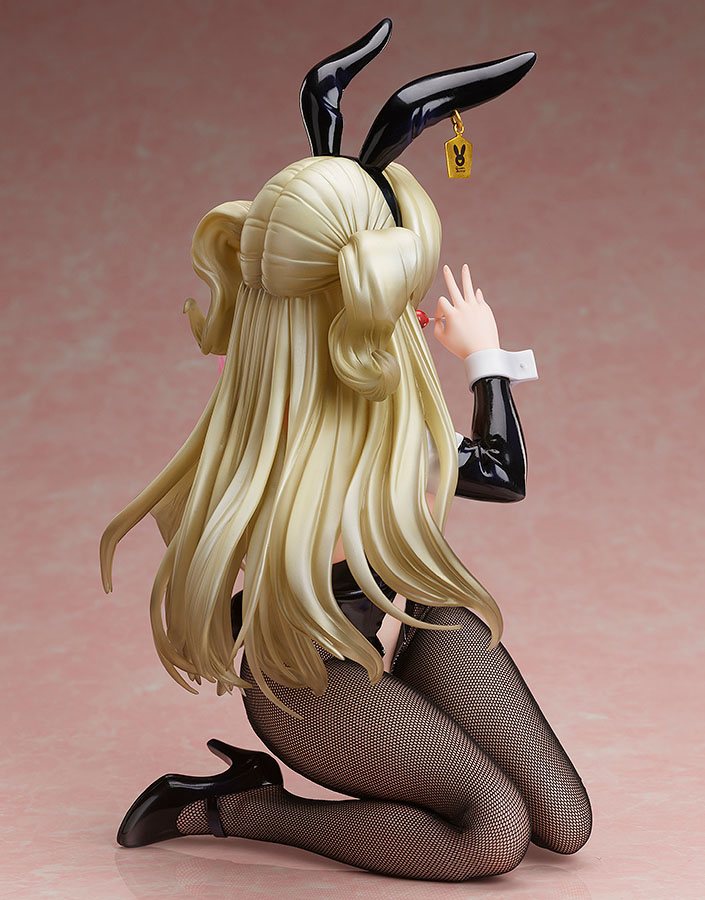 Descubre el apasionante mundo de Estatua Original Character Charlotte 30cm.