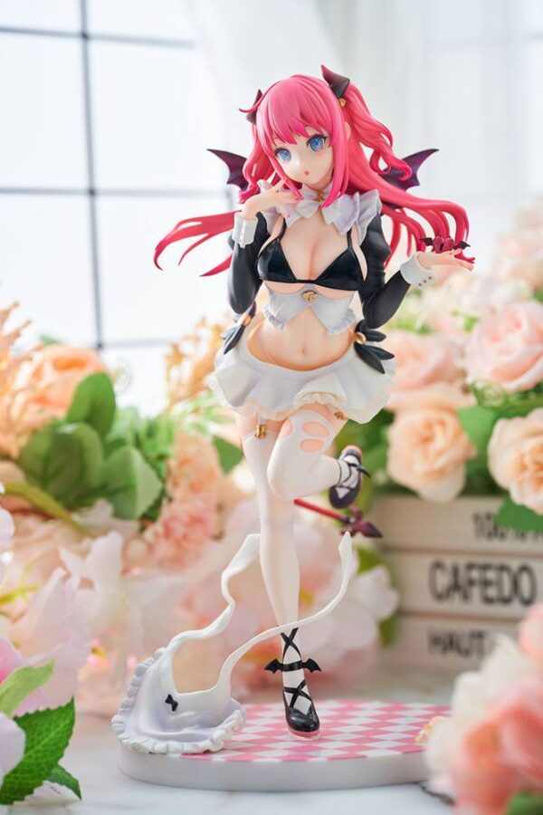 Descubre el apasionante mundo de Estatua Original Character Liliya.