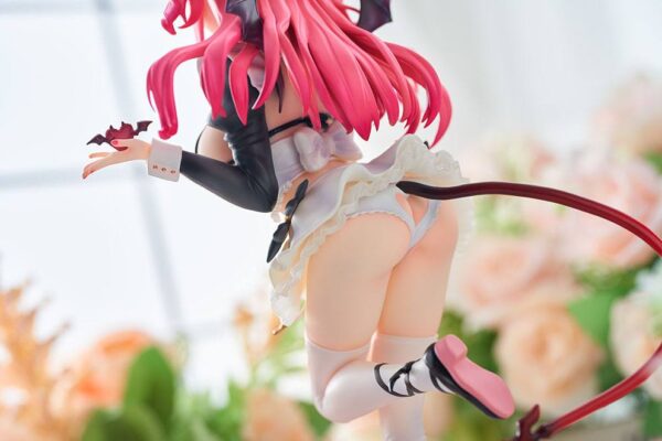 Descubre el apasionante mundo de Estatua Original Character Liliya.
