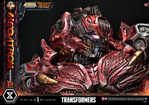 Descubre el apasionante mundo de Estatua Premium Masterline Megatron.