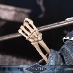 Descubre el apasionante mundo de Estatua Symphony of the Night Death.