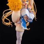 Descubre el apasionante mundo de Estatua Transfer Student Lilith Bacon.