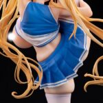 Descubre el apasionante mundo de Estatua Transfer Student Lilith Bacon.