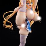 Descubre el apasionante mundo de Estatua Transfer Student Lilith Bacon.