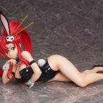 Descubre el apasionante mundo de Estatua Yoko Bare Leg Bunny.