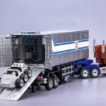 Descubre el apasionante mundo de Robot Optimus Prime Flagship Trailer Kit Transformers.
