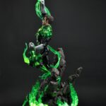 Descubre el apasionante mundo de Estatua Green Lantern Hal Jordan Deluxe.