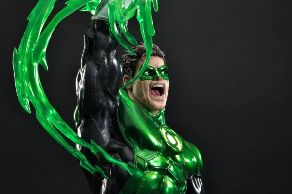 Descubre el apasionante mundo de Estatua Green Lantern Hal Jordan Deluxe.