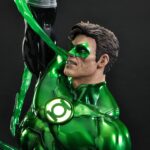 Descubre el apasionante mundo de Estatua Green Lantern Hal Jordan Deluxe.