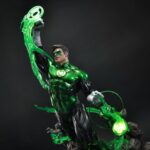 Descubre el apasionante mundo de Estatua Green Lantern Hal Jordan Deluxe.