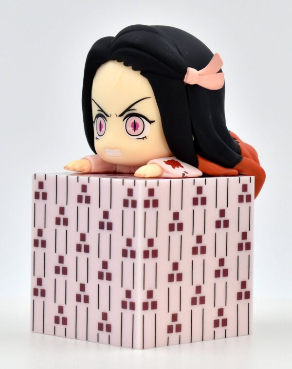 Descubre el apasionante mundo de Estatua Hikkake Nezuko Collection 3.