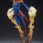 Descubre el apasionante mundo de Estatua Premium Format Captain Marvel.