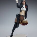 Descubre el apasionante mundo de Estatua Premium Format Zatanna.