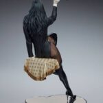 Descubre el apasionante mundo de Estatua Premium Format Zatanna.