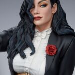 Descubre el apasionante mundo de Estatua Premium Format Zatanna.