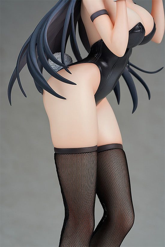 Descubre el apasionante mundo de Estatua Black Bunny Aoi Ikomochi.