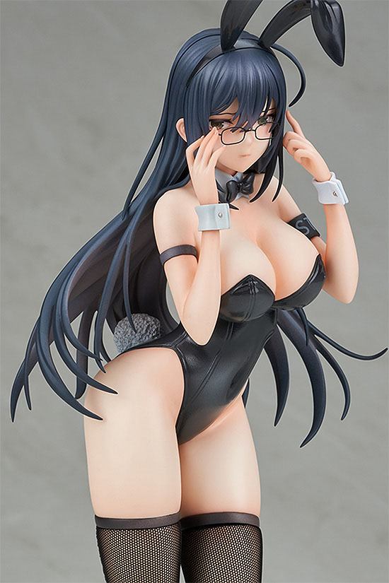 Descubre el apasionante mundo de Estatua Black Bunny Aoi Ikomochi.