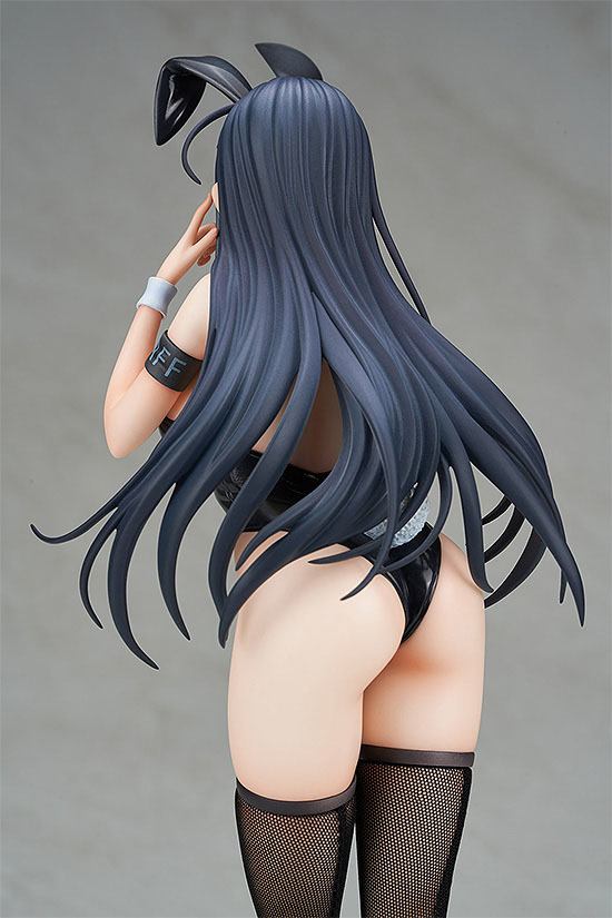 Descubre el apasionante mundo de Estatua Black Bunny Aoi Ikomochi.