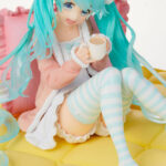 Descubre el apasionante mundo de Estatua Hatsune Miku Original Casual Wear.