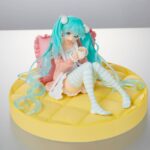 Descubre el apasionante mundo de Estatua Hatsune Miku Original Casual Wear.