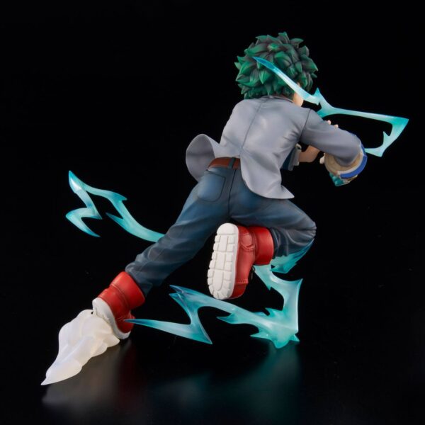Descubre el apasionante mundo de Estatua Izuku Midoriya Intern Arc Scale.