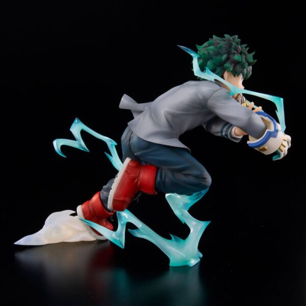 Descubre el apasionante mundo de Estatua Izuku Midoriya Intern Arc Scale.