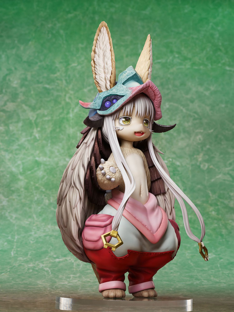 Descubre el apasionante mundo de Estatua Made in Abyss Nanachi 39cm.