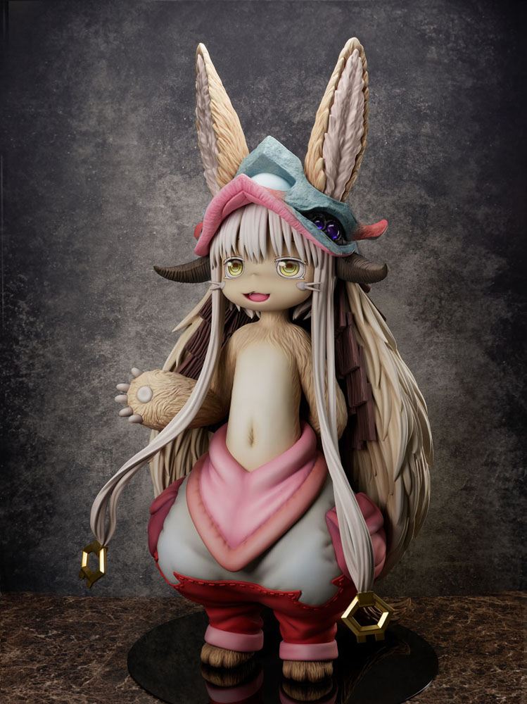 Descubre el apasionante mundo de Estatua Nanachi Made in Abyss.