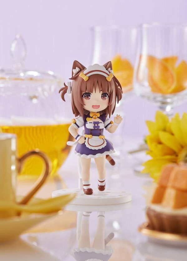 Descubre el apasionante mundo de Estatua Nekopara Azuki 10cm.