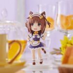 Descubre el apasionante mundo de Estatua Nekopara Azuki 10cm.