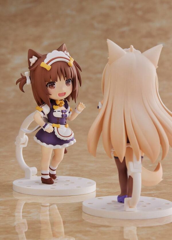 Descubre el apasionante mundo de Estatua Nekopara Azuki 10cm.