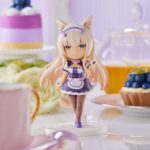Descubre el apasionante mundo de Estatua Nekopara Coconut 10cm.