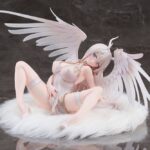 Descubre el apasionante mundo de Estatua Original Character White Angel.