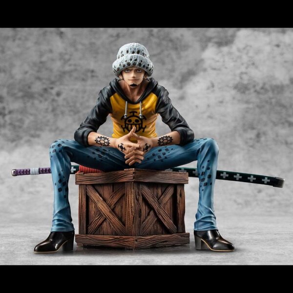 Descubre el apasionante mundo de Estatua Playback Memories Trafalgar Law.