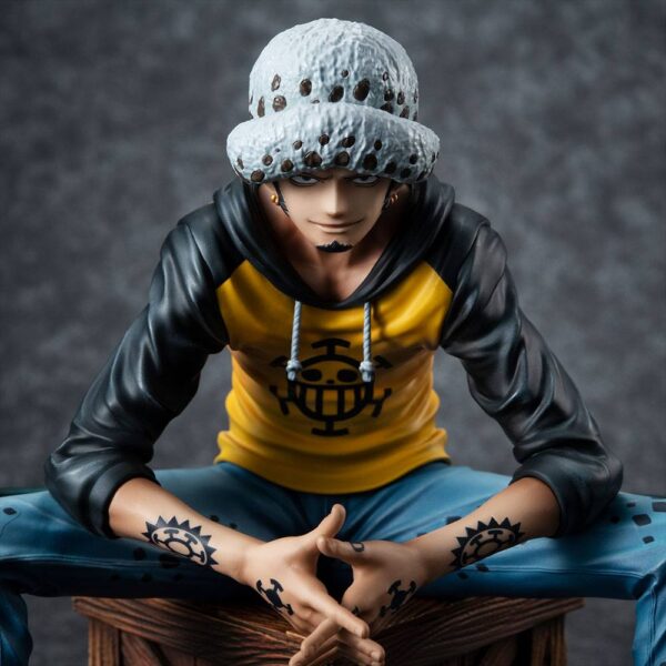 Descubre el apasionante mundo de Estatua Playback Memories Trafalgar Law.