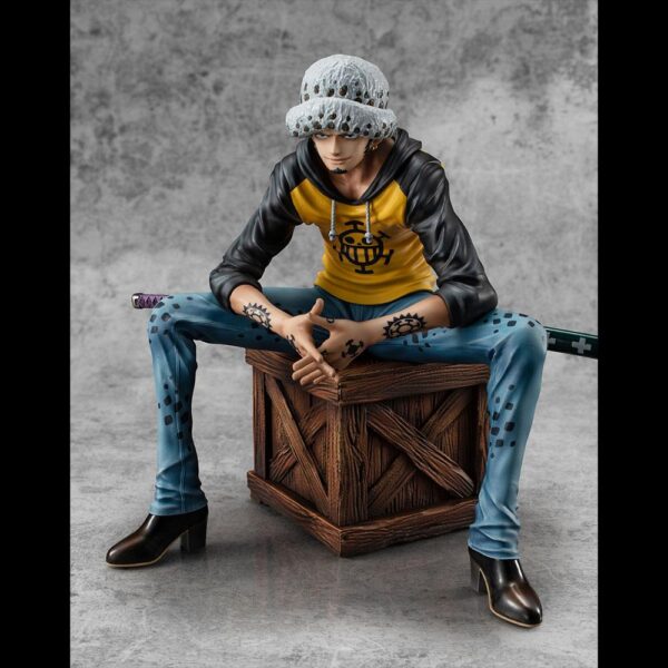 Descubre el apasionante mundo de Estatua Playback Memories Trafalgar Law.