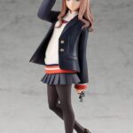 Descubre el apasionante mundo de Estatua Pop Up Parade Yume Minami.