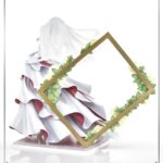 Descubre el apasionante mundo de Estatua Prisma Wing Siesta.