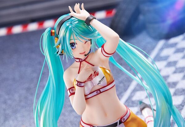 Descubre el apasionante mundo de Estatua Racing Miku 2010.