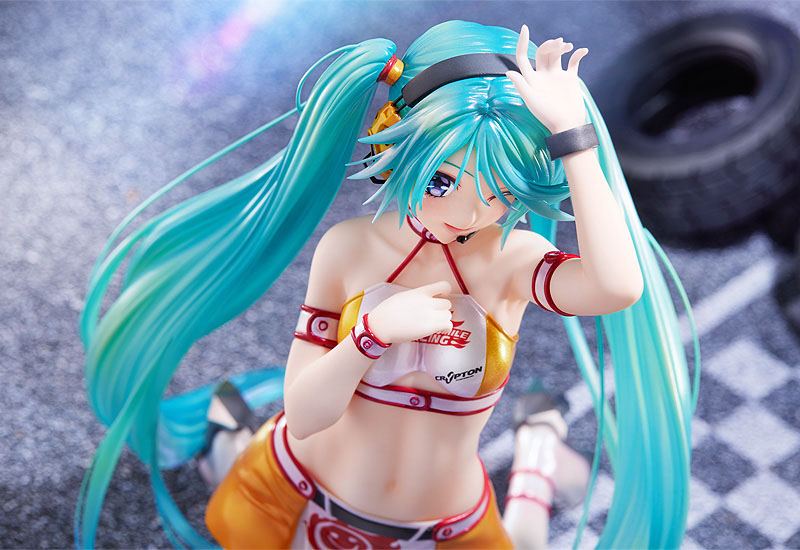 Descubre el apasionante mundo de Estatua Racing Miku 2010.