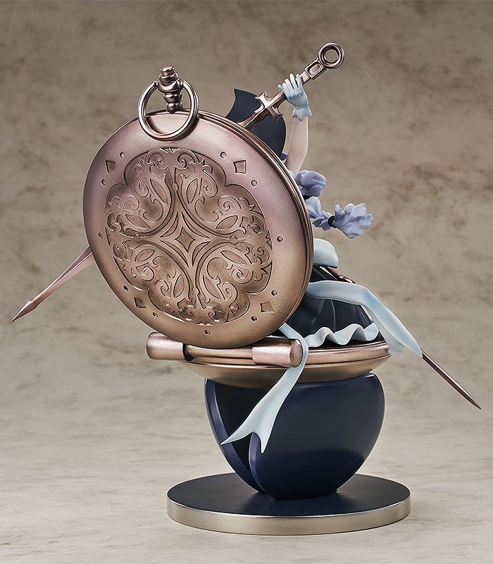 Descubre el apasionante mundo de Estatua Watch Maid Battle Costume.