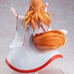 Descubre el apasionante mundo de Estatua Wise Wolf Holo Wedding Kimono.