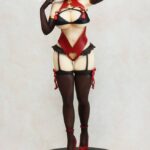 Descubre el apasionante mundo de Estatua Yui Red Bunny.