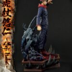 Descubre el apasionante mundo de Estatua Yuji Itadori 38cm.