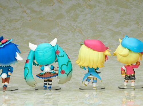 Descubre el apasionante mundo de Estatuas Kagamine Rin y Kagamine Len.