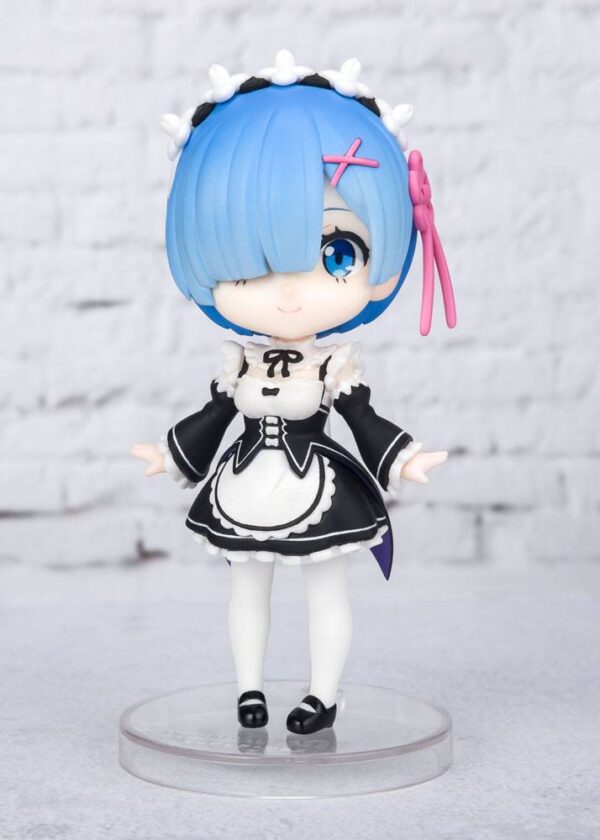 Descubre el apasionante mundo de Figura Figuarts mini Rem.