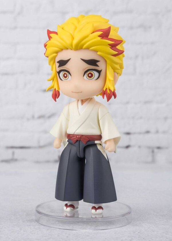 Descubre el apasionante mundo de Figura Figuarts mini Senjuro Rengoku.